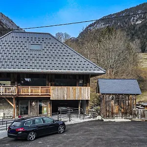  Hébergement de vacances La Grange Au Ruisseau